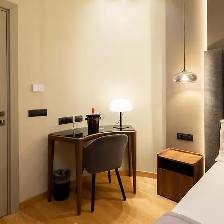 Elical Exclusive Private Guest house