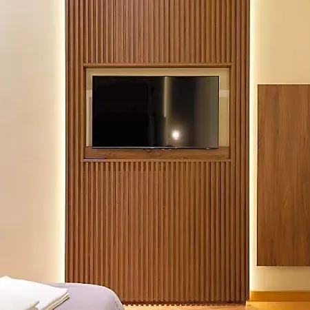 Elical Exclusive Private Rom
