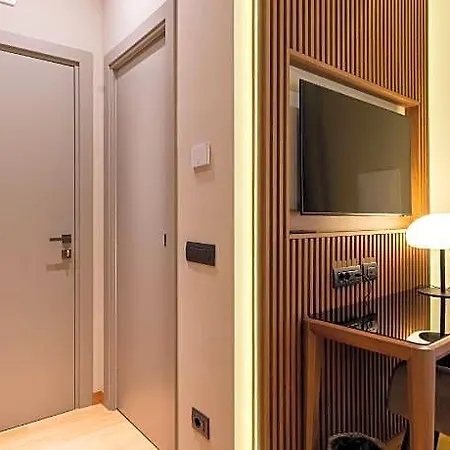 Elical Exclusive Private Gasthof Rom