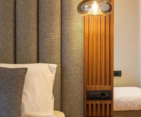 Elical Exclusive Private 4*