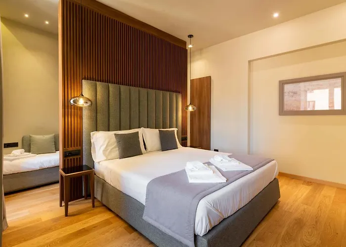 Elical Exclusive Private