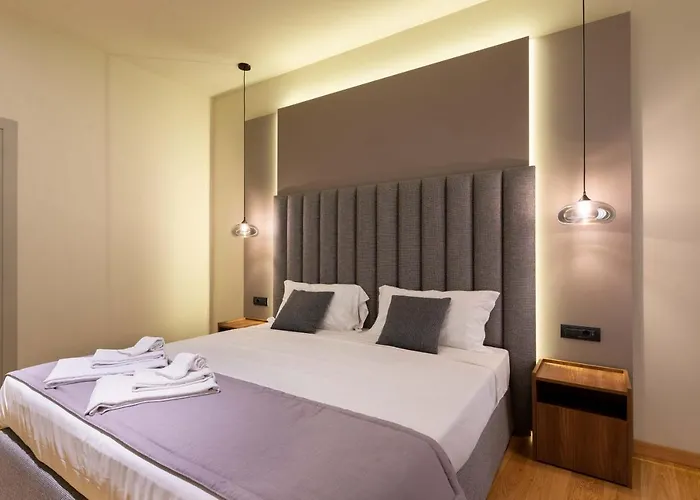 Elical Exclusive Private Guest house