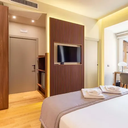 Elical Exclusive Private 4* Roma